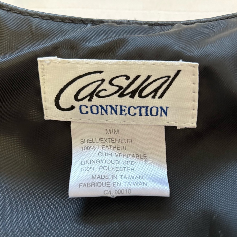 Vintage Y2K Zip Up Black Leather Vest size Medium - Picture 7 of 9